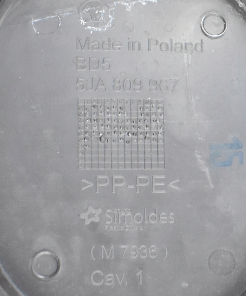 фото №3, Skoda rapid 5ja подкрылок правое перед передние całe