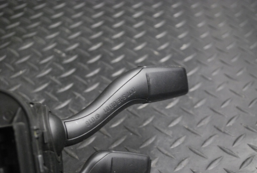 фото №10, Перемикач комбінований a6 c6 4e0910549 4f0953549a