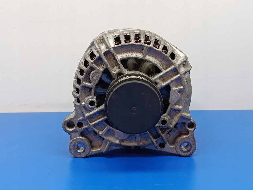 Audi a3 8l,fl генератор as a0059,120a проверенный Цена