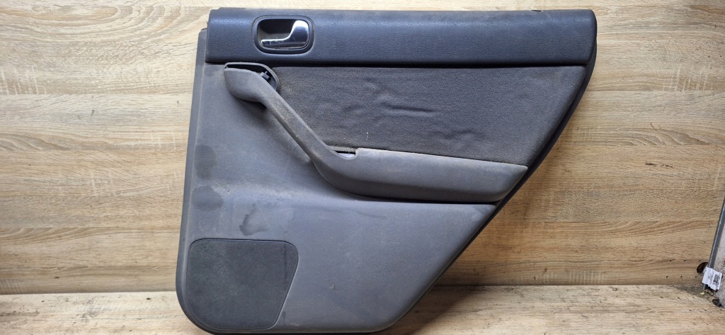 фото №1, Обшивка двері правий задня задній audi a3 8l 5d szary