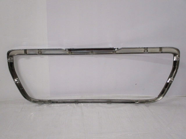 фото №8, Хромированная рамка решётка радиатора перед peugeot 3008 lift 1611182780 org