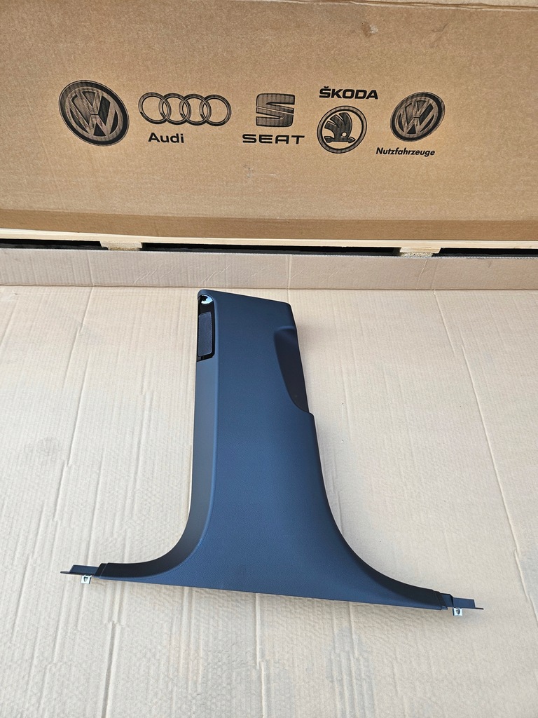 фото №1, A8 d4 long обивка стойка левая 4h4867243