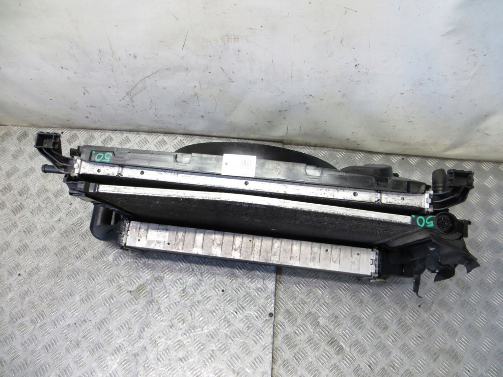 фото №6, Mercedes w176 1.5 радіатор вентилятор kpl 12-