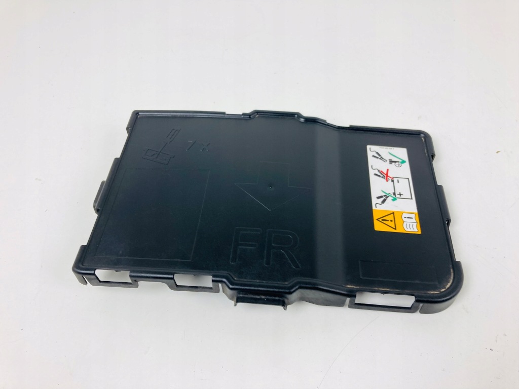 Mercedes x-klasa w470 корпус аккумулятор Недорого