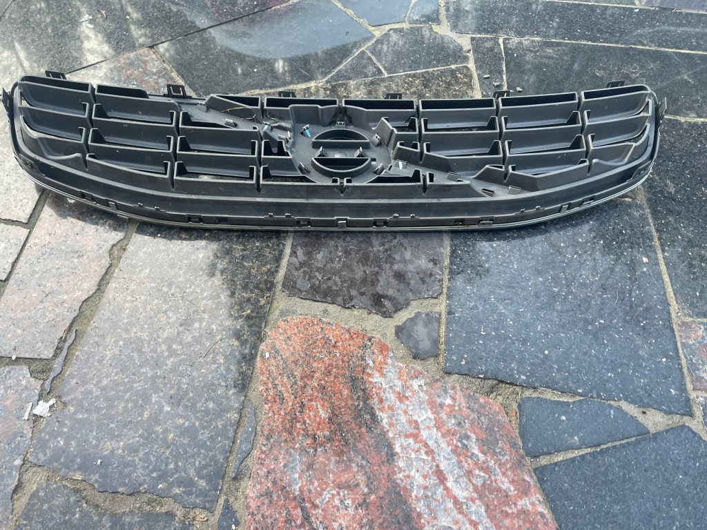 Volvo v60 s60 решётка радиатора решётка Киев