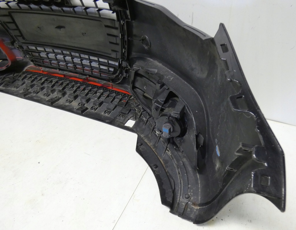 Audi a1 2010-2014 8x0807432 2010-2014 бампер перед передний Недорого