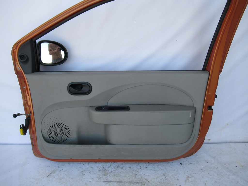 фото №4, Дверь правое renault twingo ii 07-