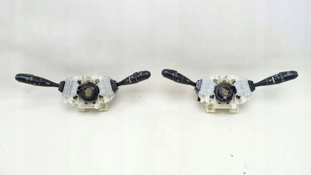 фото №14, Colt 6 vi z30 04- переключатель комбинированный mr986420