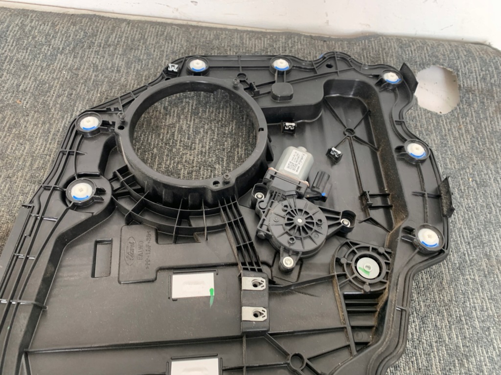 фото №4, Ford mustang mach-e rwd 2021r підйомник скло лівий задня задній оригінал