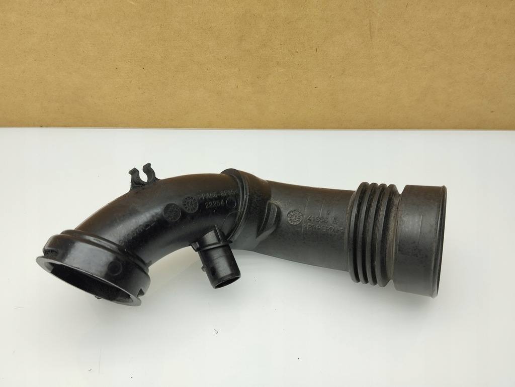 фото №1, Peugeot 308 t9 ii 1.6 bluehdi шланг труба воздухозаборник