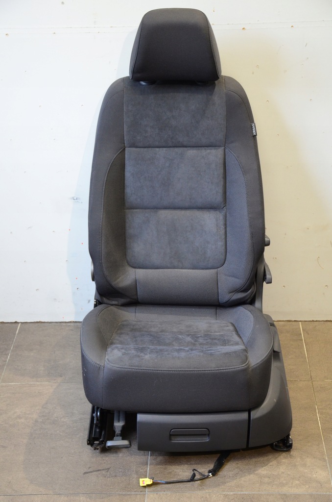 фото №10, Vw tiguan 5n fotelie обшивки материал alcantara uk