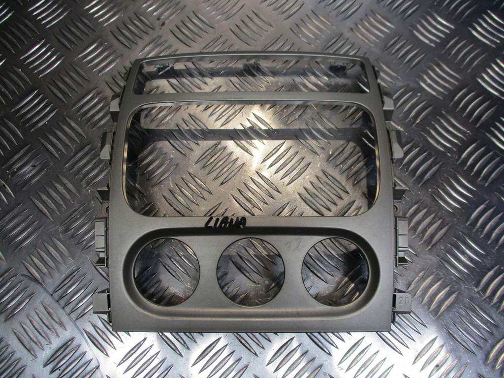 фото №1, Рамка середня suzuki liana 1.3