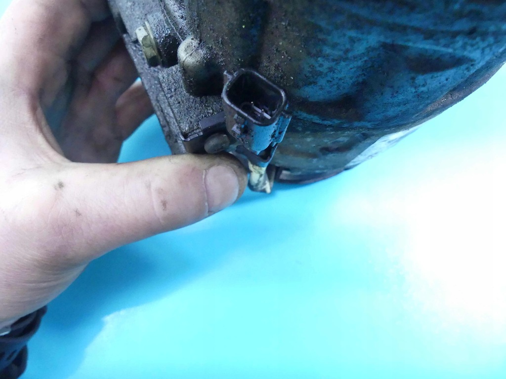 фото №8, Компресор кондиціонера renault latitude 2.0 dci