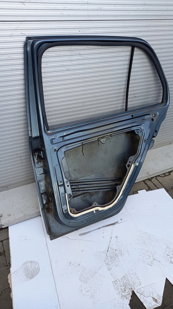 фото №11, Дверь правое задняя skoda fabia 04r sedan