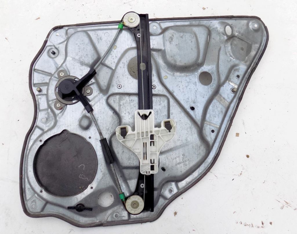 Підйомник вікон лівий задній vw polo iv 9n 5d hb 6q6839755 ручка склопідйомника в Україні