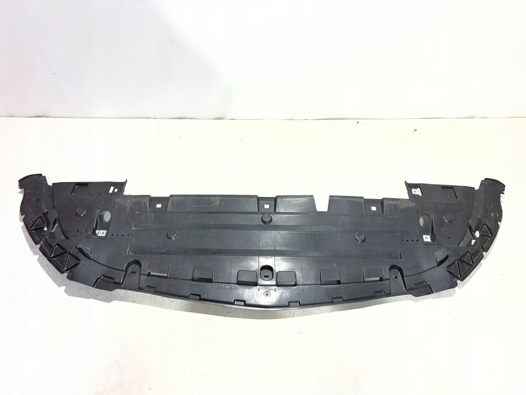 Защита плита pod двигатель mercedes cla w118 amg a1188854102 Киев