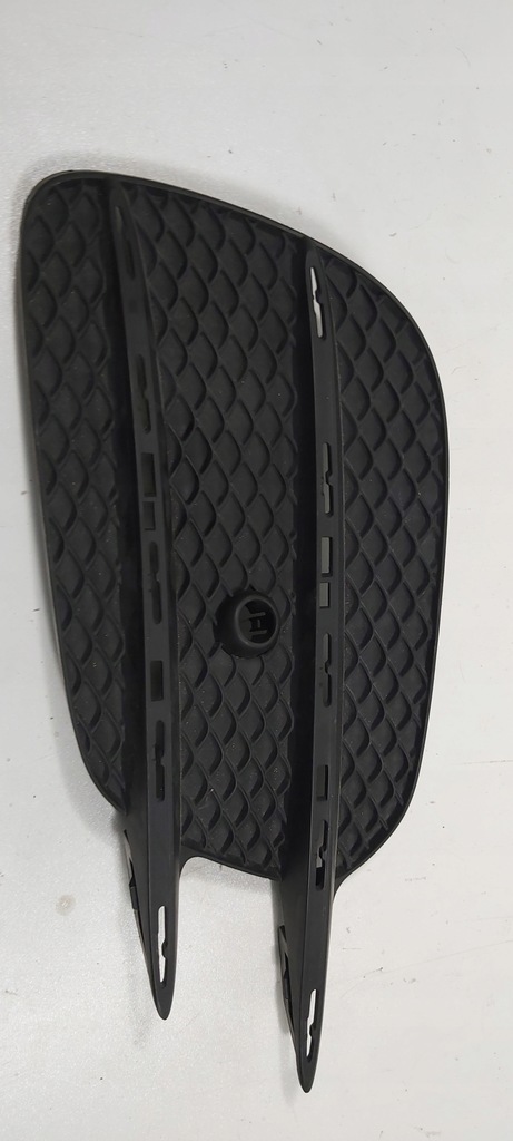 фото №1, Mercedes-benz оригінальний номер a2138858201 решітка вентиляційна, бампер