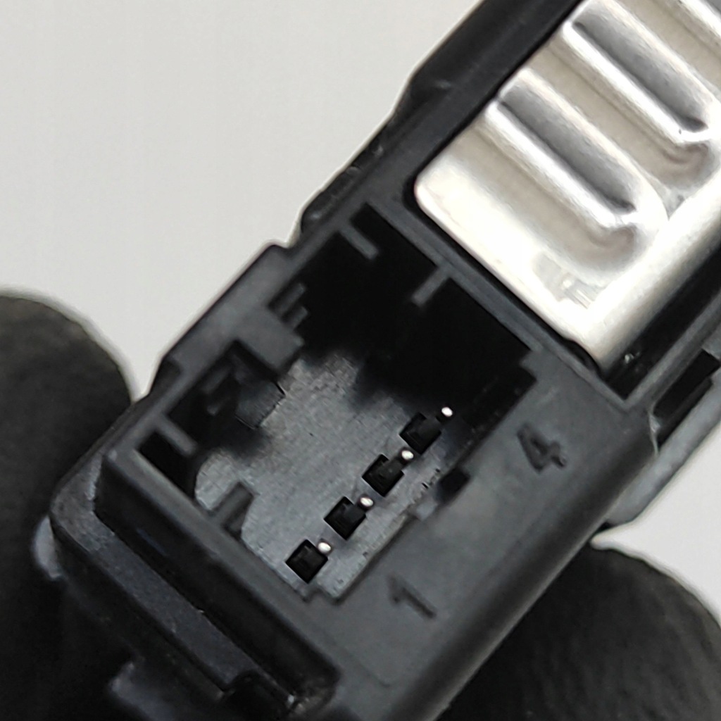 Skoda superb b8 3v 2019 разъём / соединитель usb в Украине