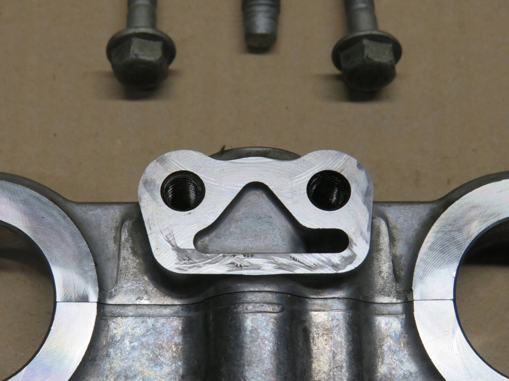 Купити Opel insignia 2.0 cdti b20dth діодний міст підніжка тримач  валів розподільного валу