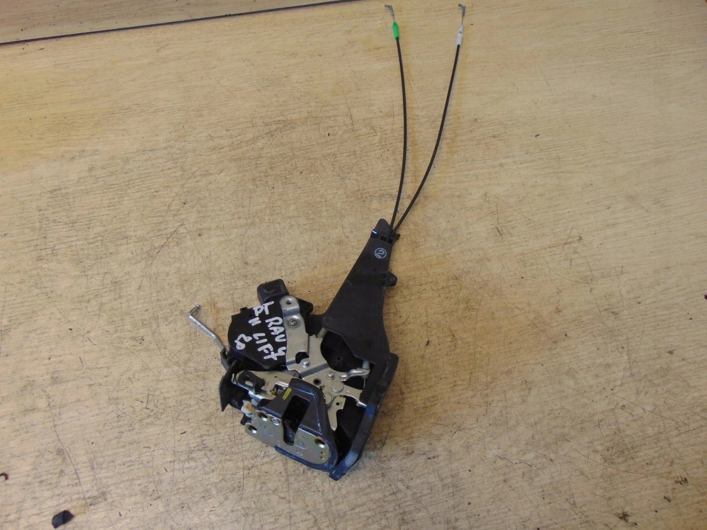 фото №1, Замок дверь правый задняя toyota rav4 ii europa 2pin