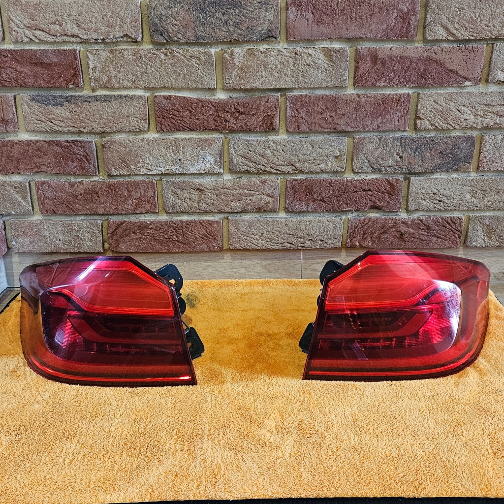 Купити Фара задній bmw g30