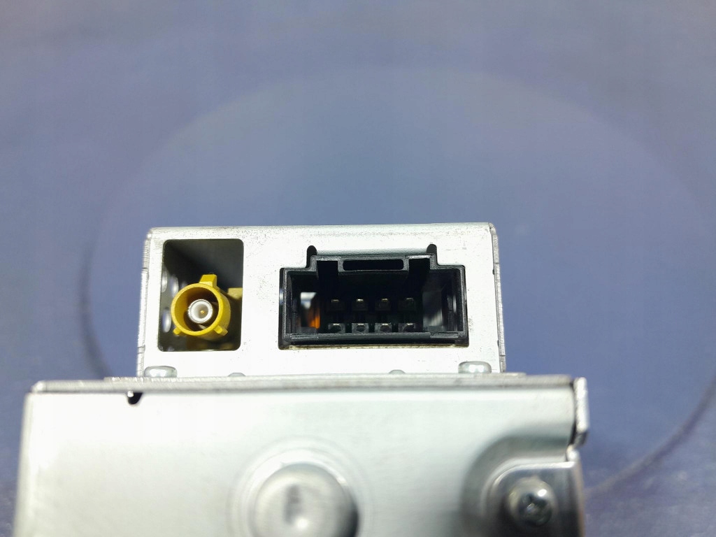 Audi a6 c7 чейнджер дисков 4h0035108e Недорого