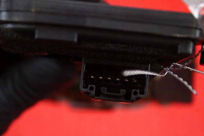 фото №6, Замок двері лівий задня задній mazda 6 1 i gg mps sedan 05-07