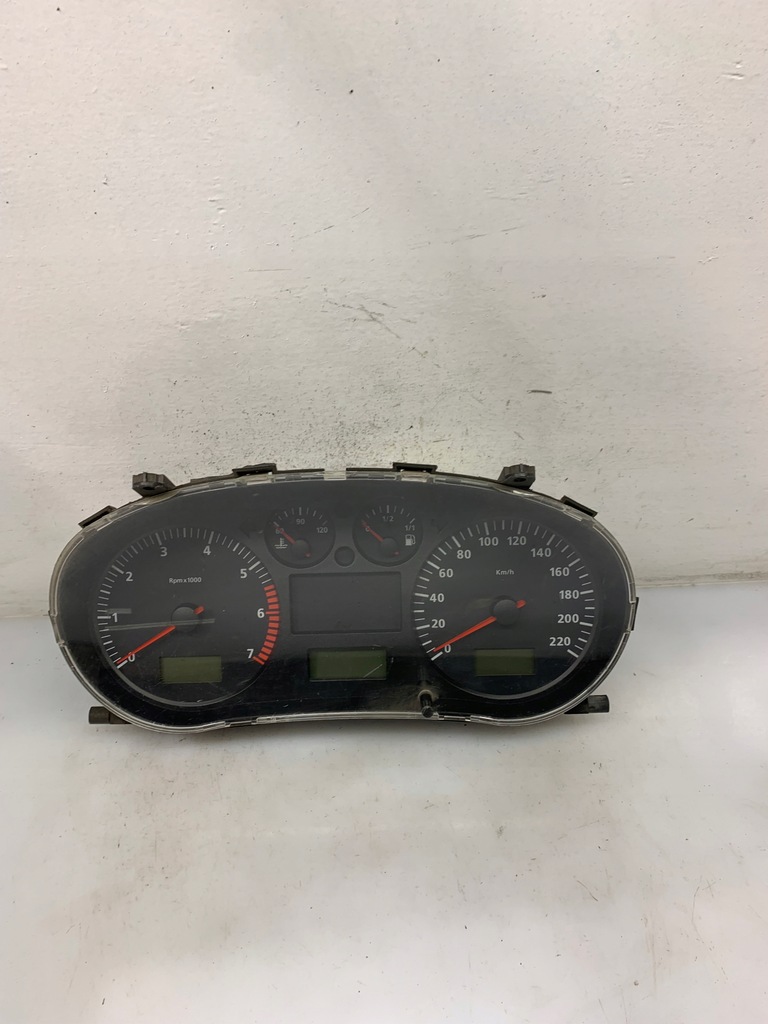 фото №1, Лічильник приладова панель 88311292 vag