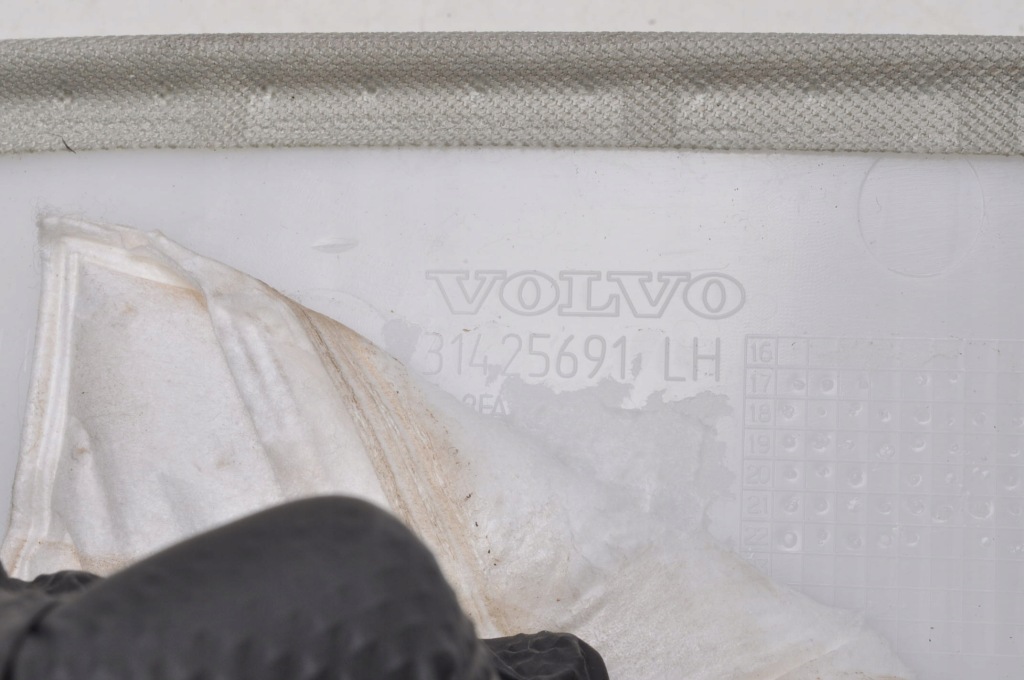 фото №11, Volvo xc60 ii молдинг захист стійка передній ліва 31425691