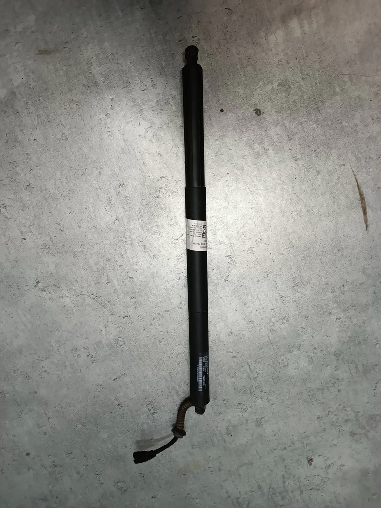 фото №1, Bmw 2 f46 привод крышки