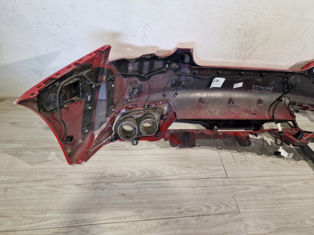 Ferrari 812 gts задний  бампер бампер Цена