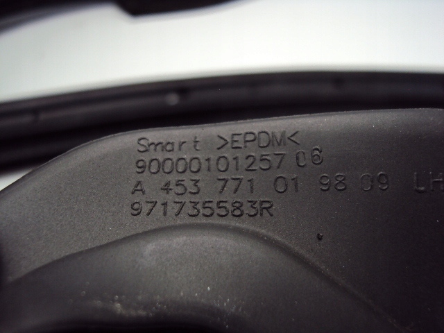 Ущільнювачі дах двері smart a453 eq кабріолет  2019- Недорого