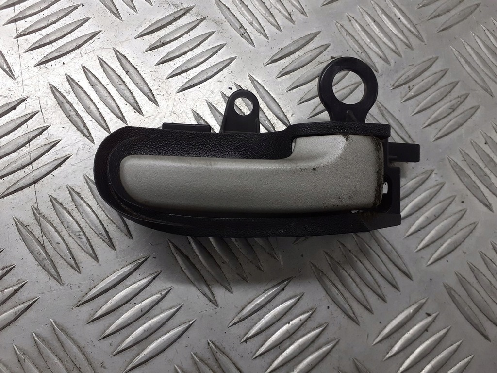 фото №1, Ручка правая передняя внутренняя toyota yaris verso