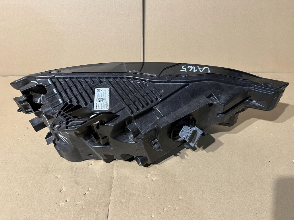 Volvo xc60 2 фара левый перед full led 31108596 Киев