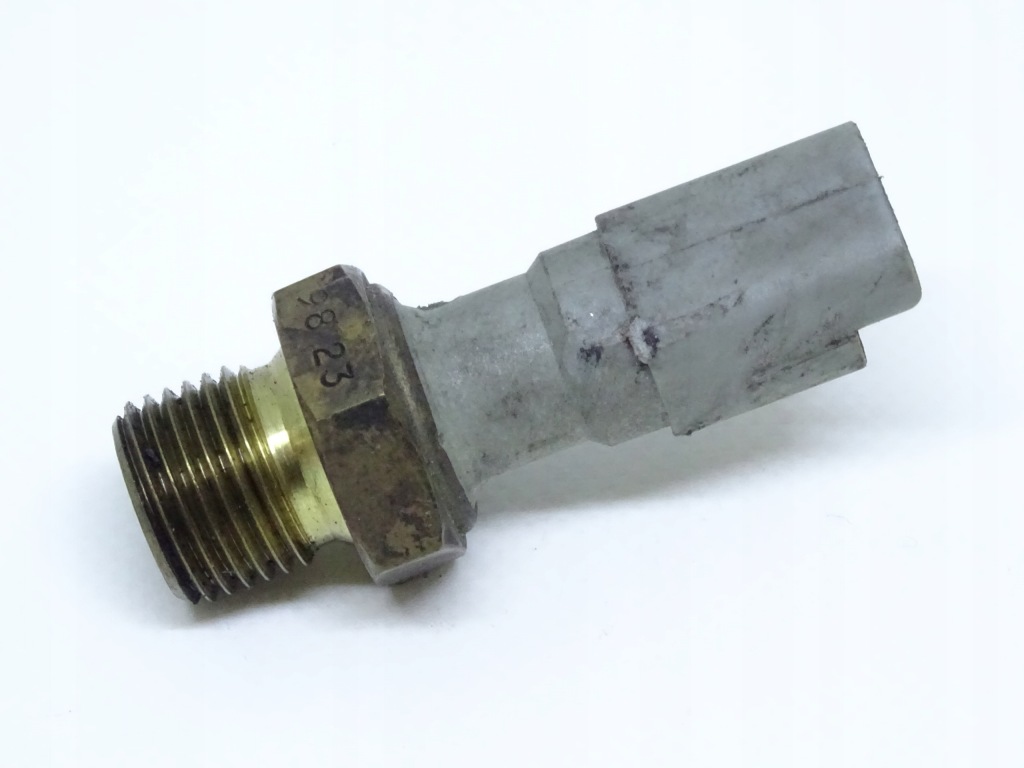 фото №1, Peugeot 1.9 td датчик cis оливи bitron 9823