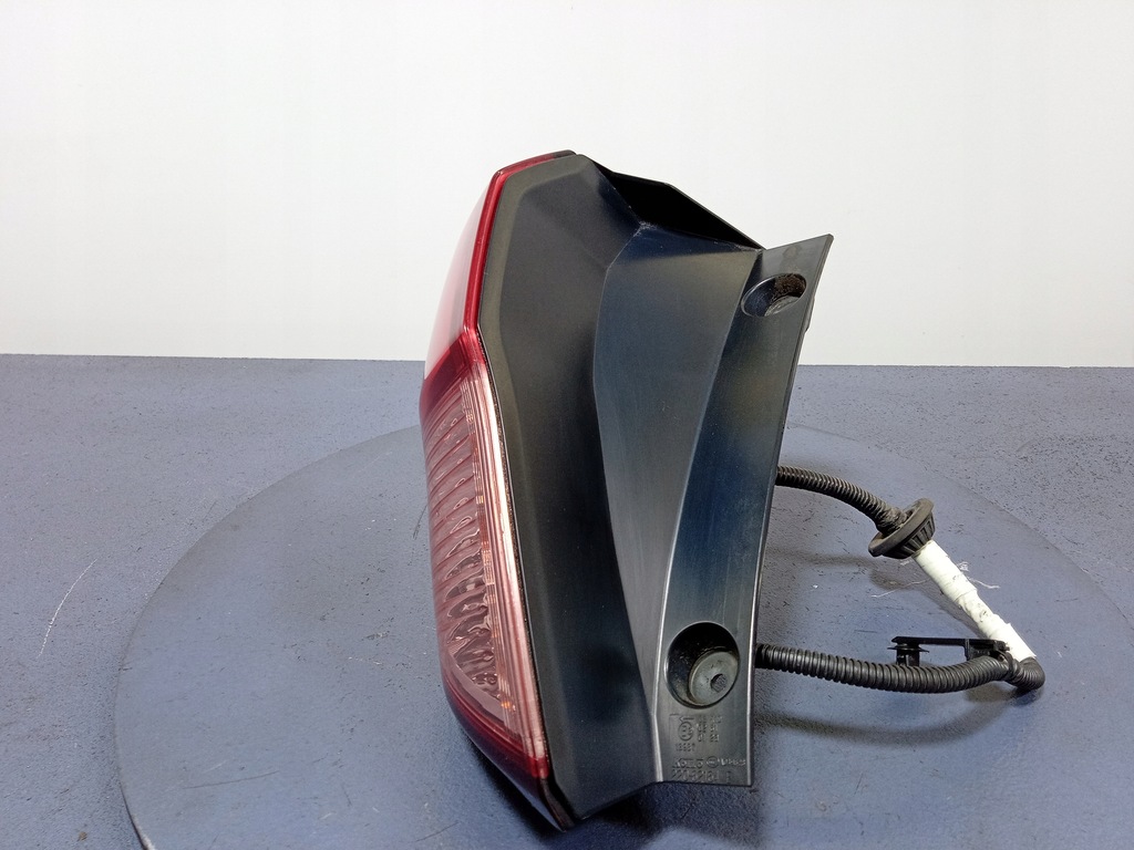 фото №2, Honda hr-v ii лампа задняя левая наружная