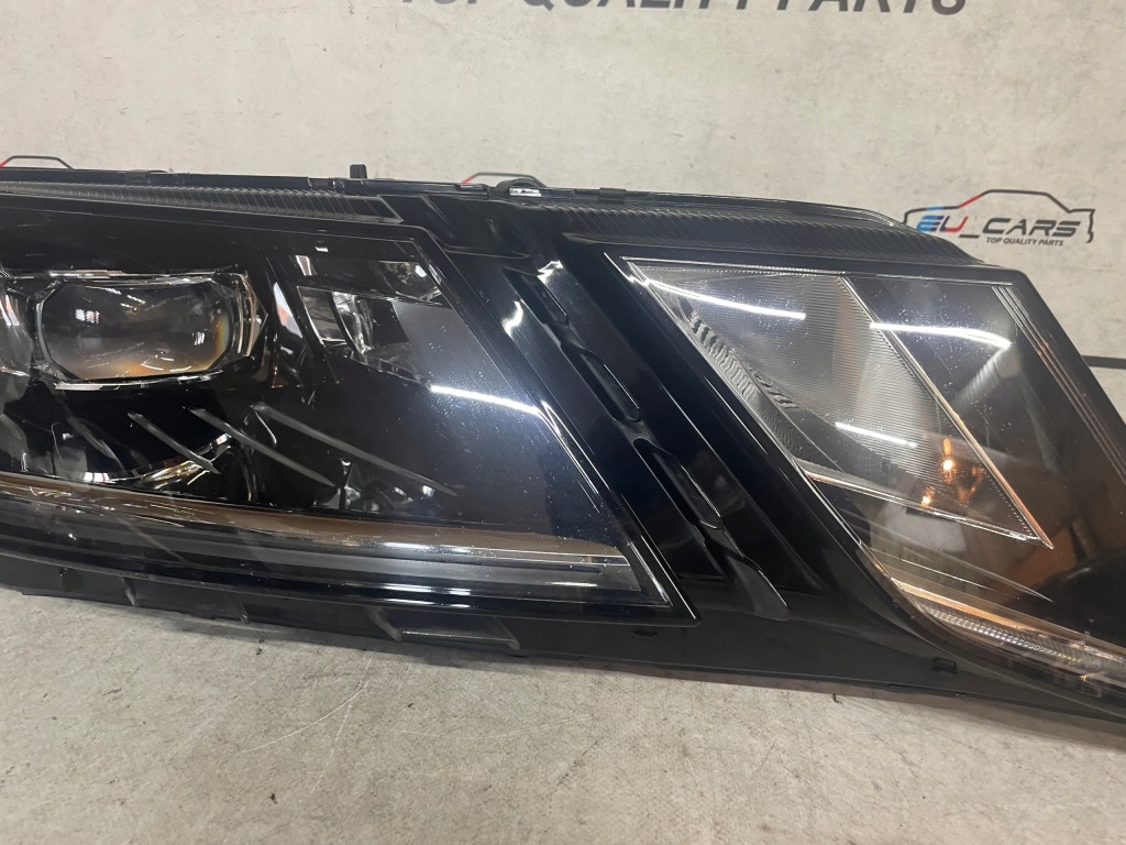 Skoda octavia 3 рестайлінг  фара правий led 2016-2019 рік в Україні