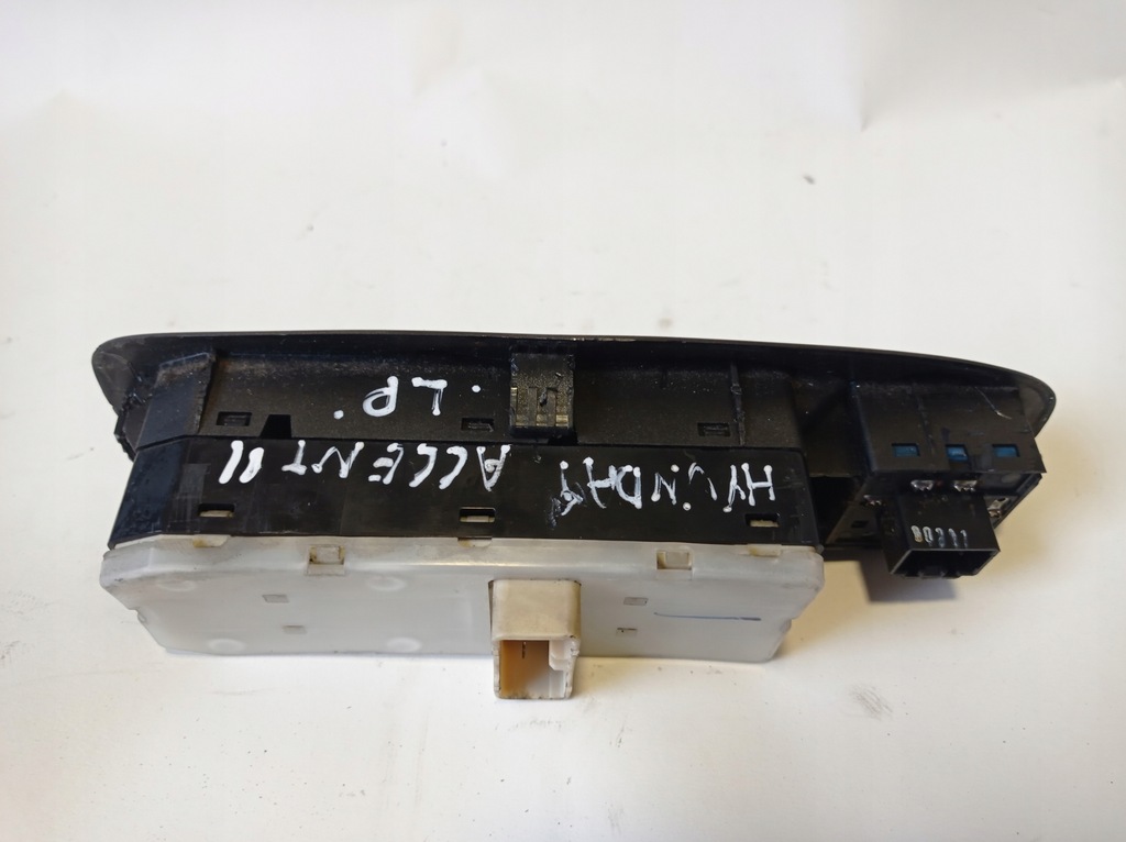 фото №7, Переключатель окон зеркал левый перед hyundai accent ii