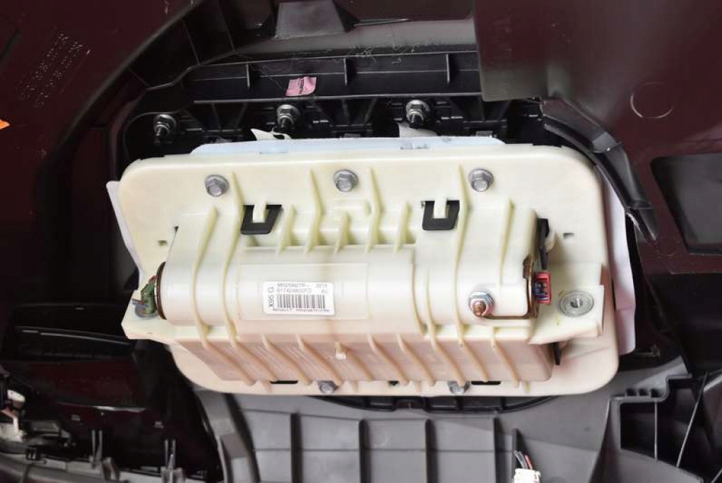 фото №11, Панель приладів приладова консоль панель приладів подушка безпеки eu renault megane scenic iii 09-12