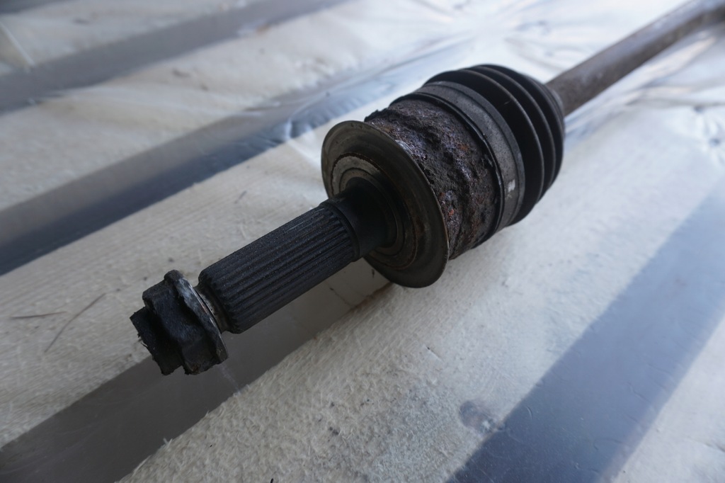 фото №8, Subaru tribeca b9 2007r 3.0 h6 задня привідний вал шарнір 28421xa00a