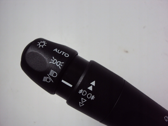 фото №3, Переключатель комбинированный peugeot 2008 ii