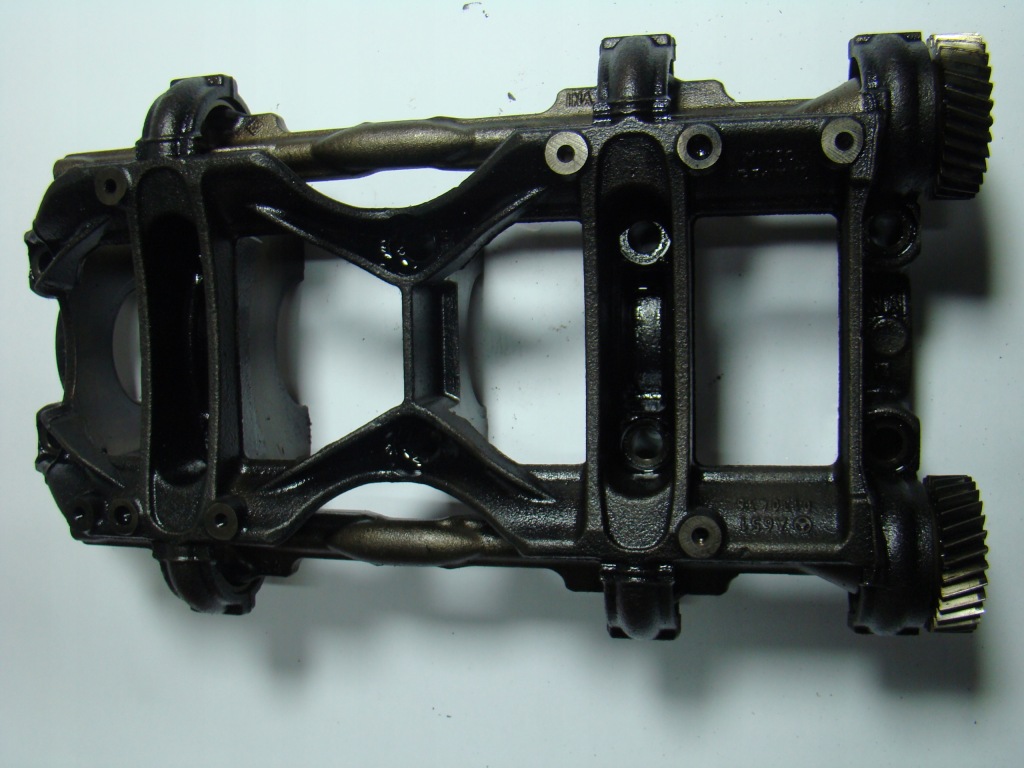 Купить Основание опора вала валы балансировочное sprinter 2.2 dci 651 a6510130436