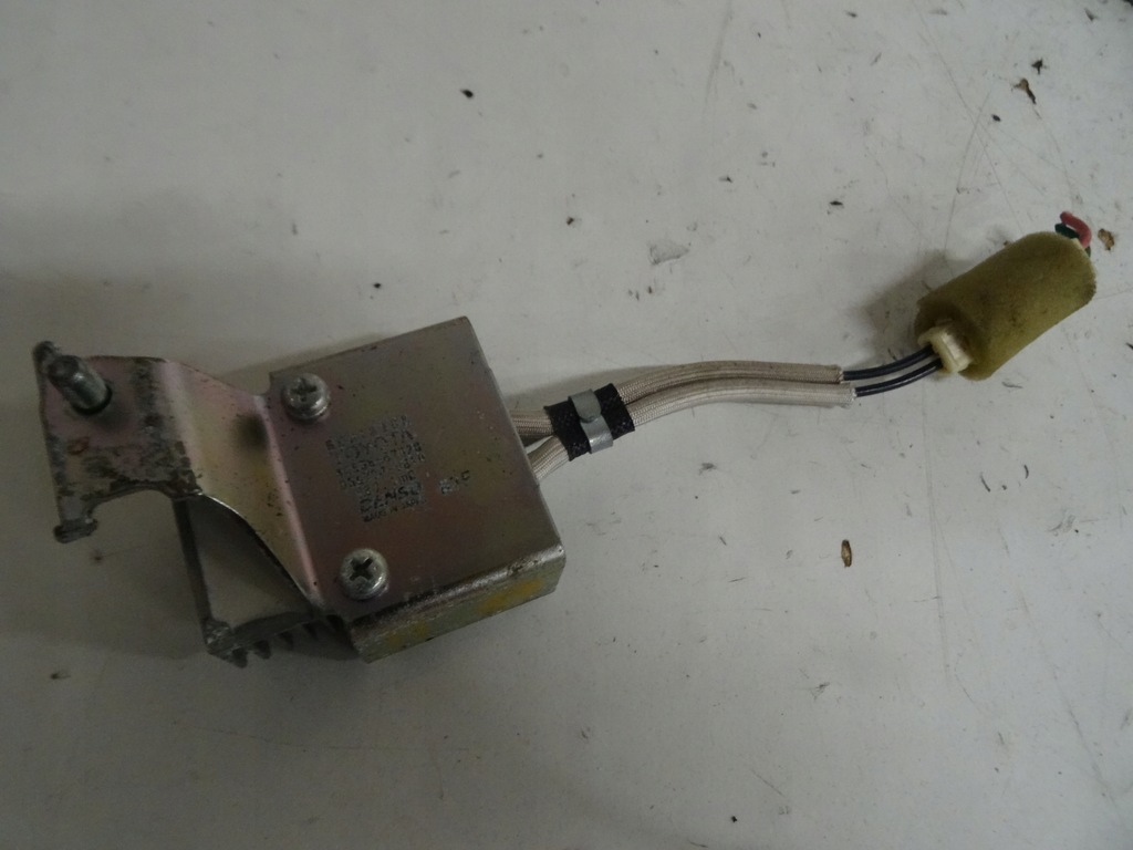 фото №1, Резистор резистор 44635-47020 toyota prius ii