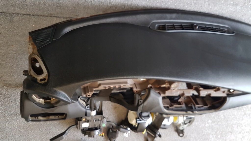 фото №3, Alfa romeo giulia приборная панель консоль ремни подушка безопасности kpl.