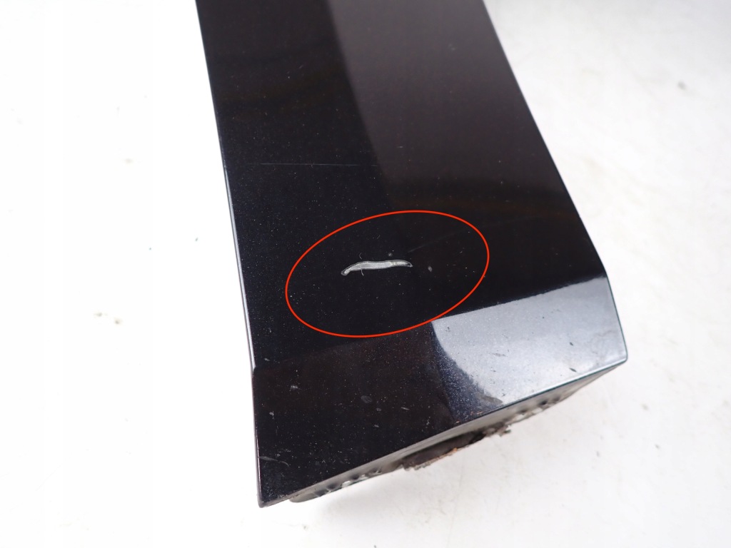 Крыло  правый  правая сторона skoda super b в Украине