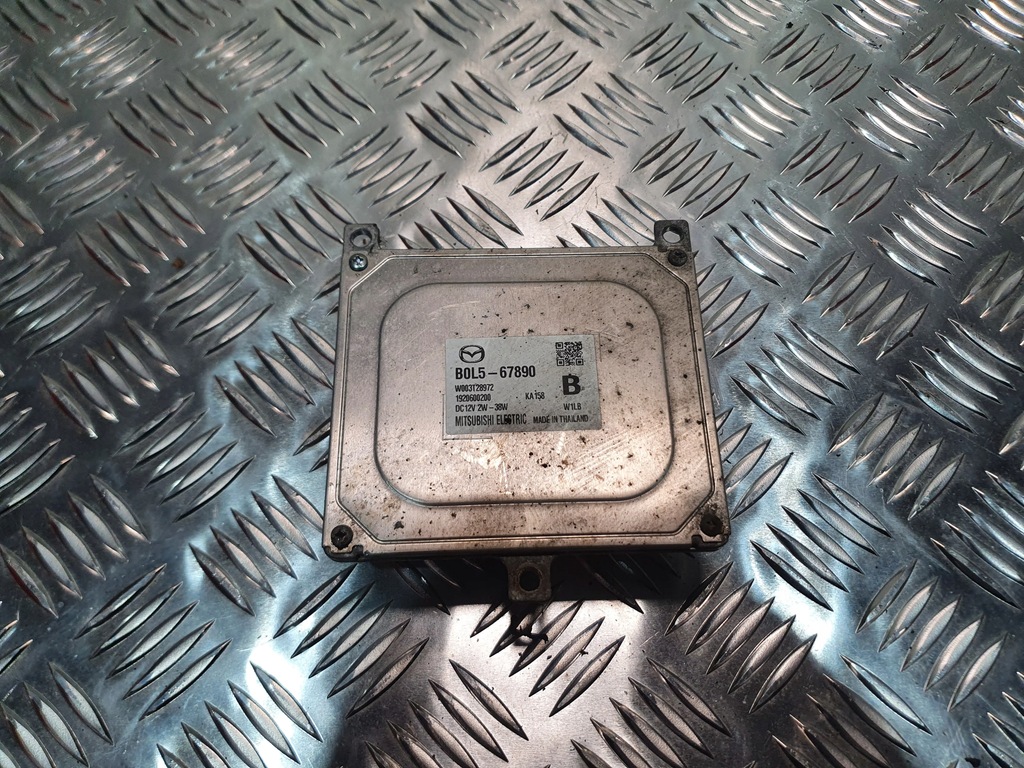 фото №1, Преобразователь лампы mazda 3 bp iv 2.0 b 19-