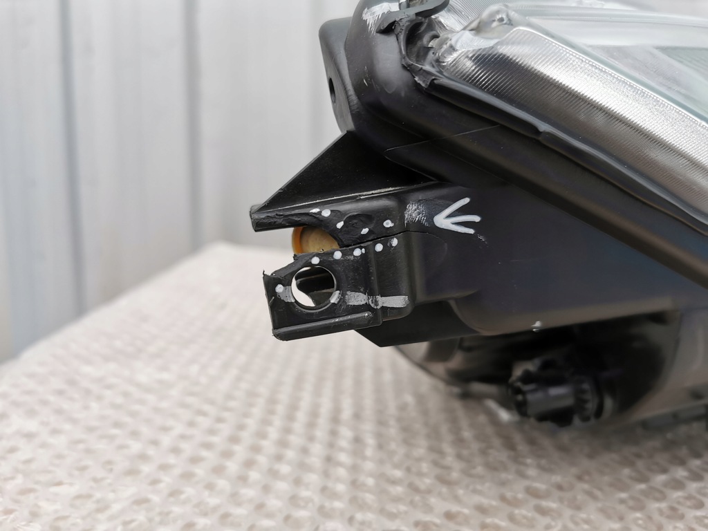 фото №13, Tesla model s 12-16 лампа права ксенон led