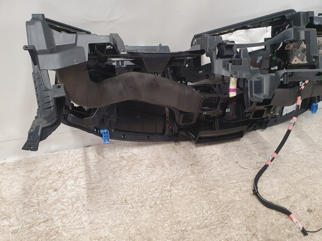 фото №15, Консоль 4подушка безопасности lexus ux ux250 20r org приборная панель приборная панель демонтаж