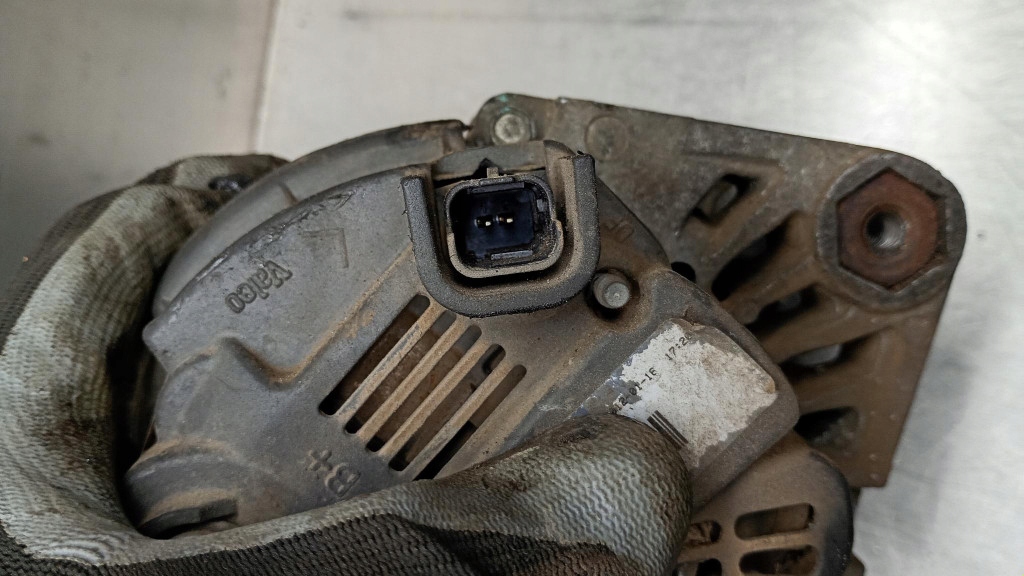 Генератор renault clio 2 03r 1.5d 7711497156 Недорого