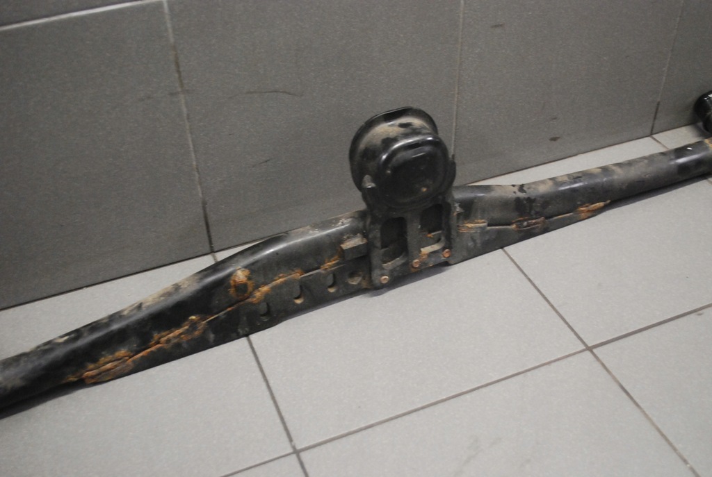 фото №7, Балка інтеркулер audi a8 d3 3.0 tdi 4e0199335g